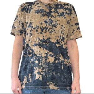 Distressed Bleached Navy Tee